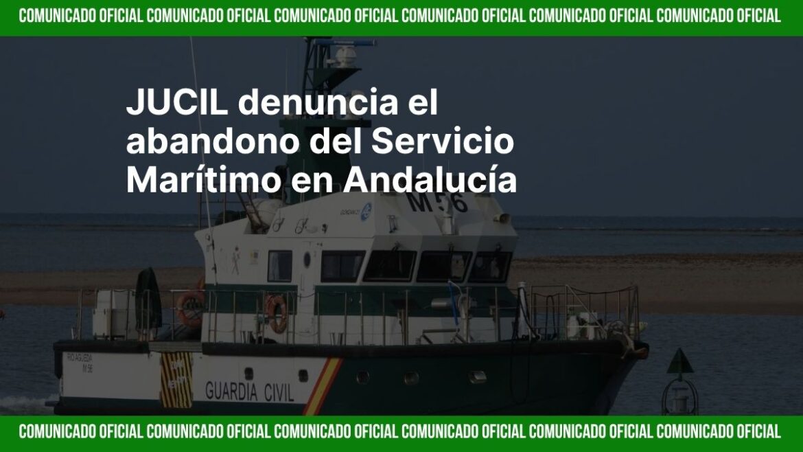 Patrullera del Servicio Marítimo de la Guardia Civil operando en la costa andaluza bajo condiciones precarias